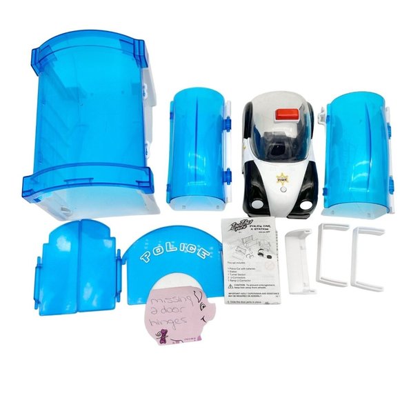 ZhuZhu Pets Police Car & Station Add On Set - Picture 3 of 7